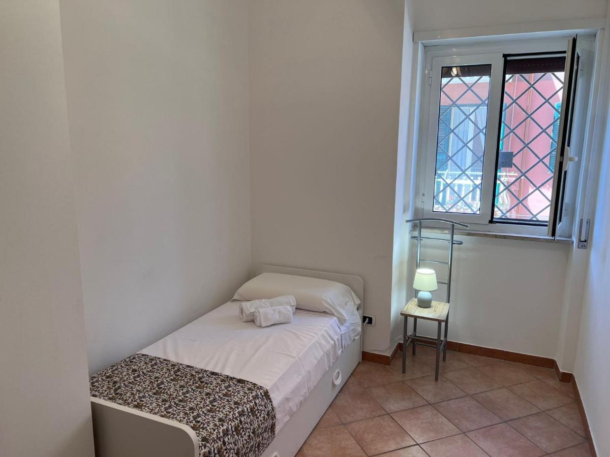 Ferienwohnung Le Marinare Lido di Ostia Exterior foto